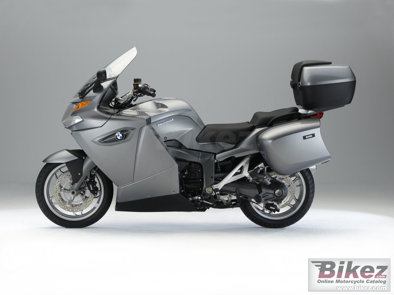 Big BMW k 1300 gt picture and wallpaper from Bikez.com